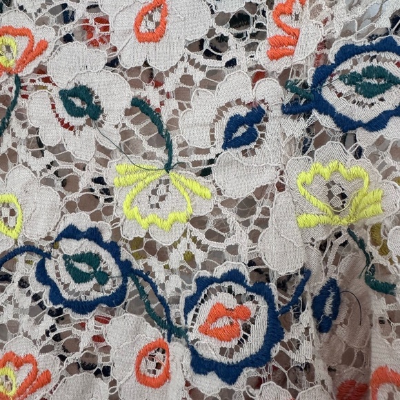 Zara Lace Embroidery Floral Tan Orange Yellow Boxy Blouse Size XS - Picture 3 of 5